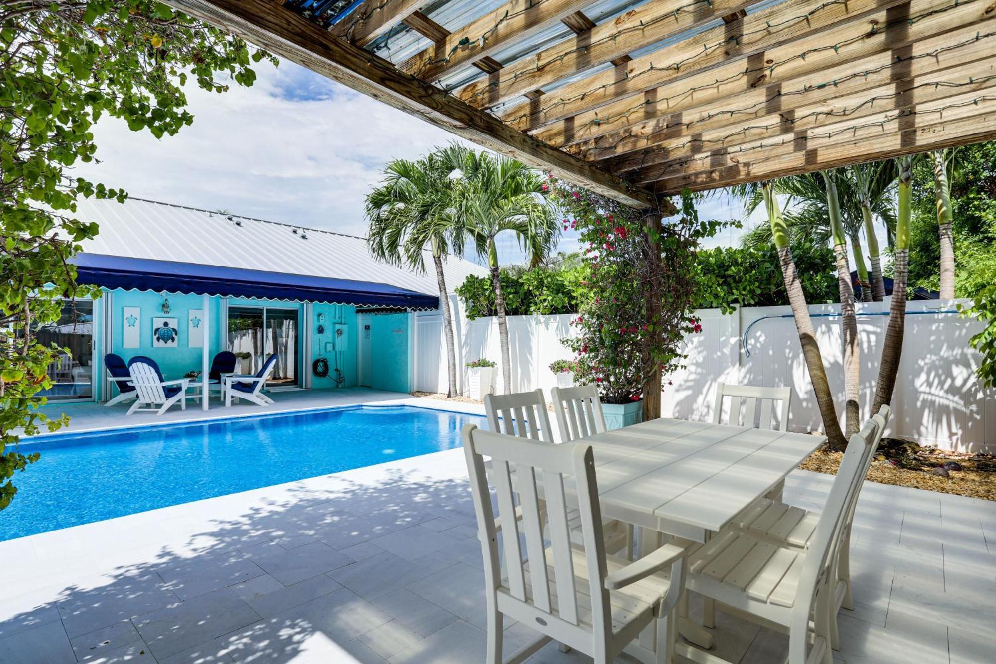 Coastal Villa With Private Yard And Heated Pool! Норт-Палм-Біч Екстер'єр фото